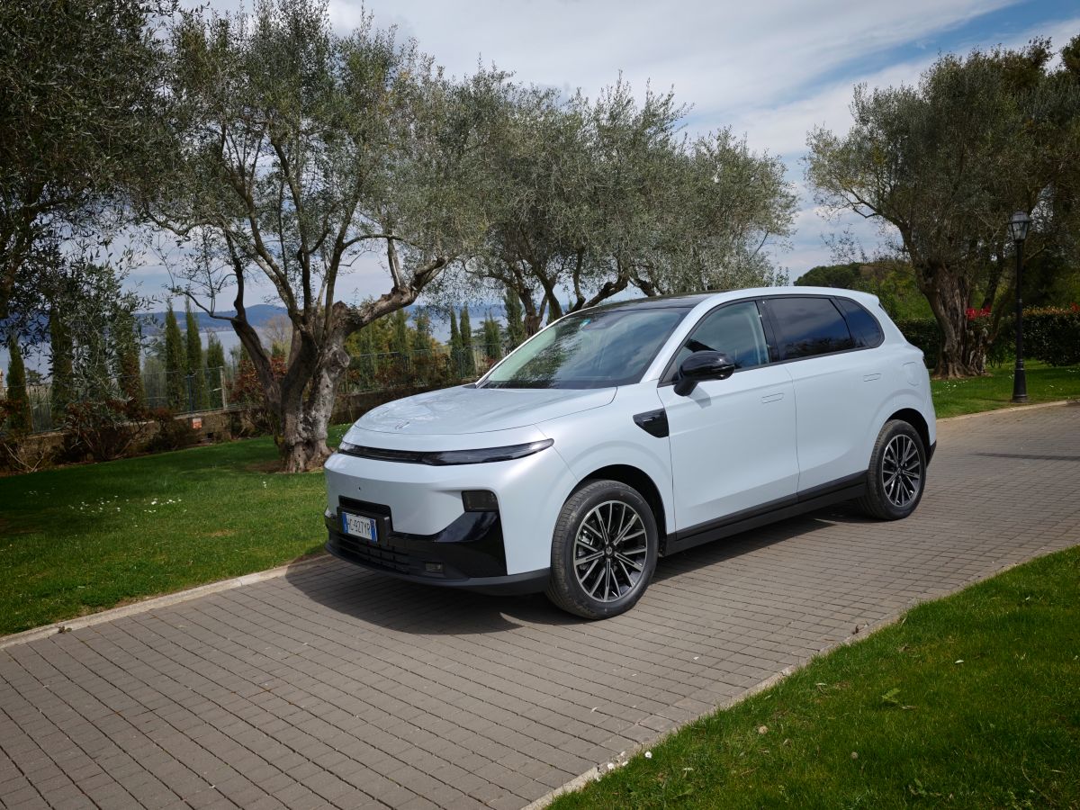 Leapmotor B10 PHEV